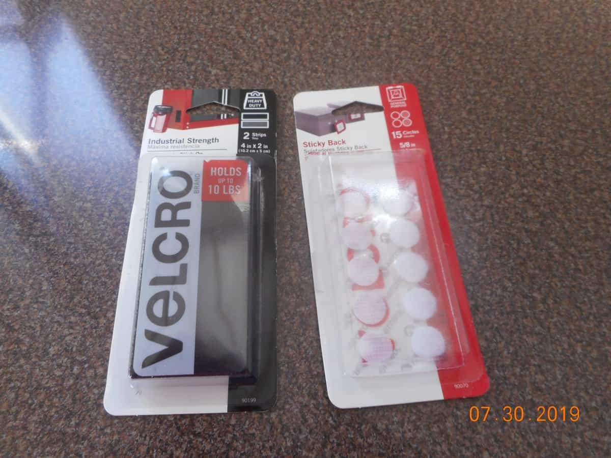 VELCRO® brand strips and hook and look circles