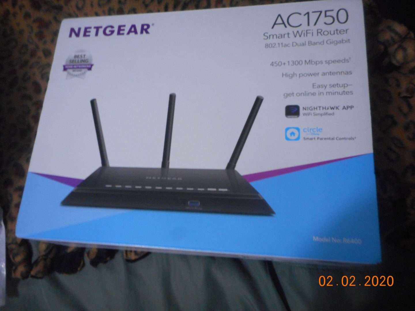 NETGEAR - AC1750 DUAL-BAND WI-FI 5 ROUTER product box