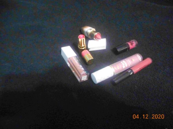 Lipsticks Ofra flexistick, Joah, Sephora, YSL , Loreal Age perfect and Loreal Rouge Signiture