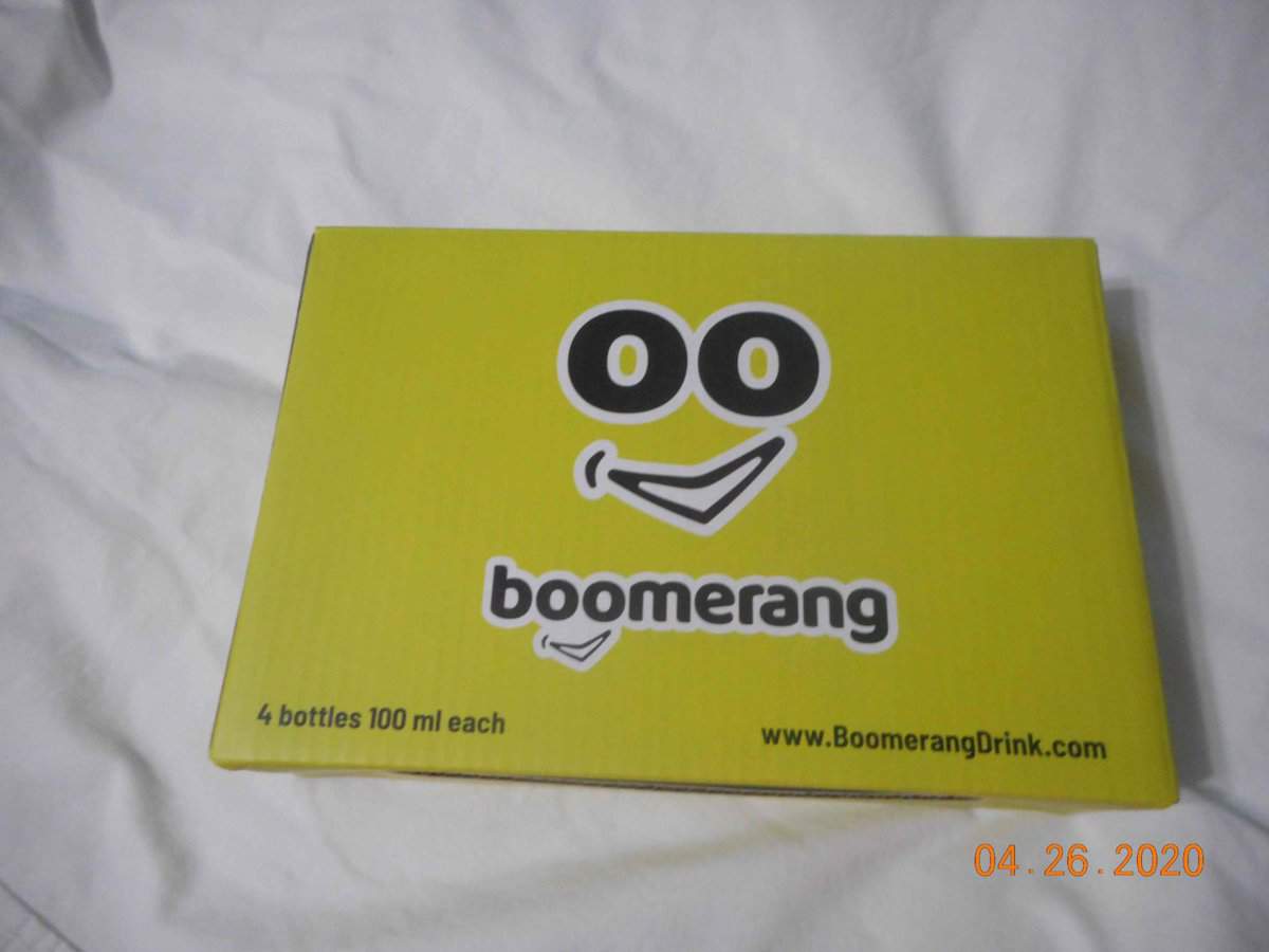 Boomerang drink box green with black and white lettering