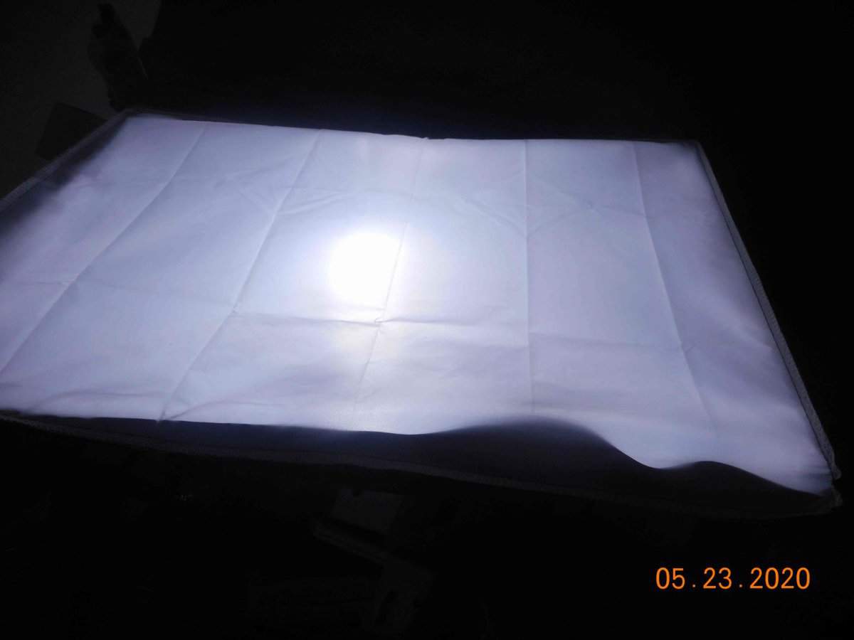 HPUSN Softbox Lighting Kit softbox light fully assembled showing diffuser cloth with light on