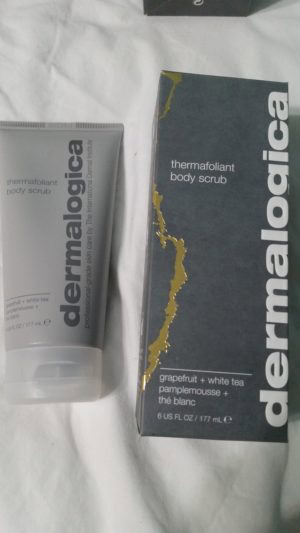 Dermalogica thermosfoliant body scrub box with product tube