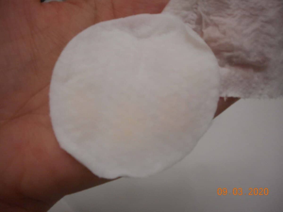 BEAUTREE b;blemish pad smooth side.