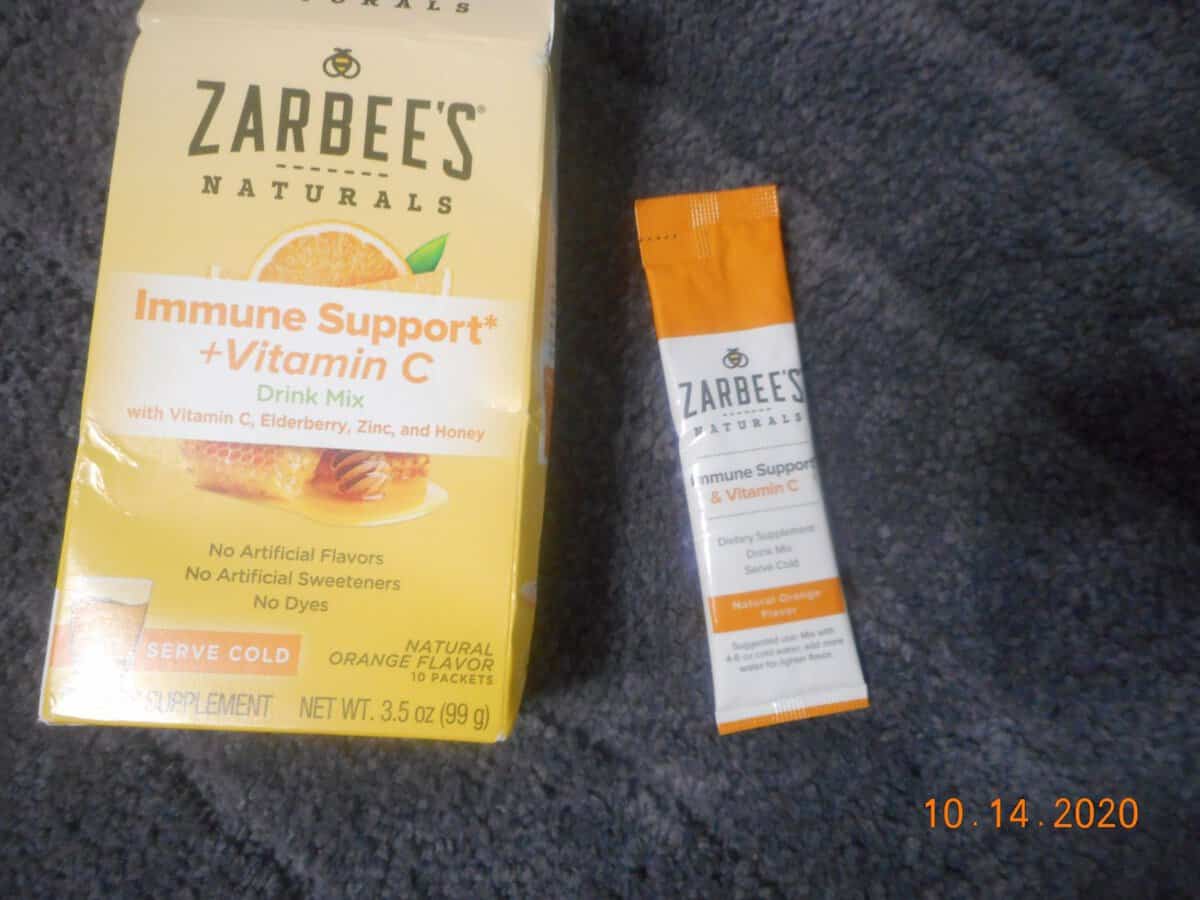 Zarbees Immune support + vitamin c powder packet with box.