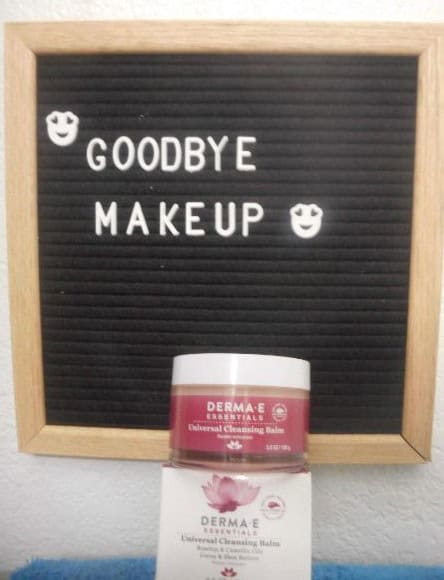 Derma-e universal cleansing balm with the felt board. The Felt board reads Goodbye Makeup. with heart eye emoji's at the start and end of the text.