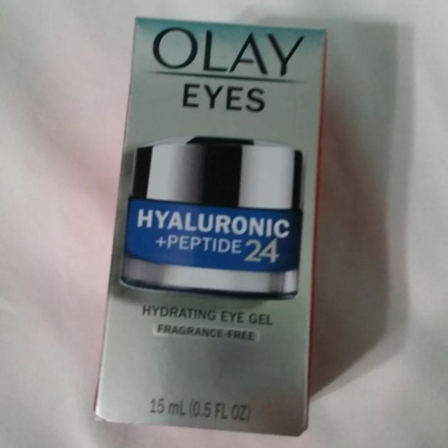 Olay eyes hyaluronic +24 hydrating eye gel box.