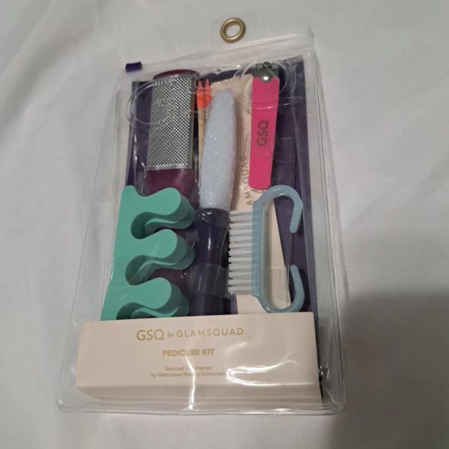 GSQ by glam squad pedicure kit in package.