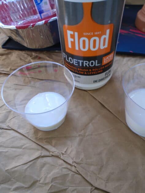 flood floetrol in cup.