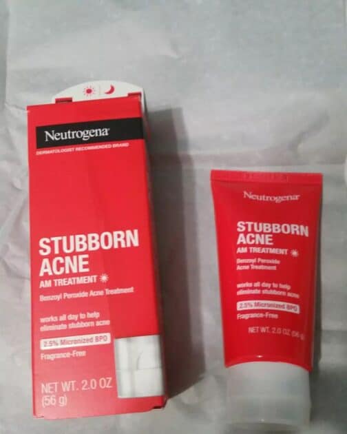 Neutrogena amp blemish stubborn spot treatment tube with box.