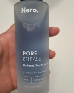 Hero Pore Release Blackhead clearing solution bottle.