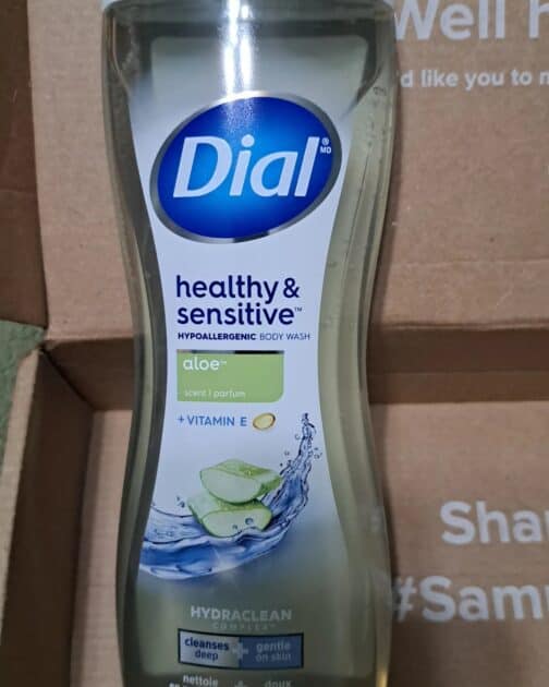 Dial Aloe™ healthy & sensitive™ body wash container.