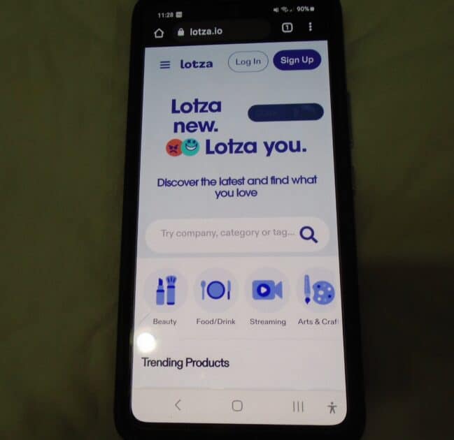 lotza.(dot)io homepage on mobile. Android phone.