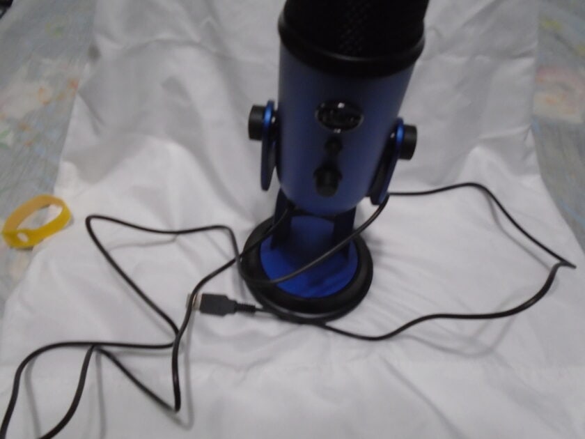 Blue Yeti Mic with USB cable connected. Cable is a decent length.