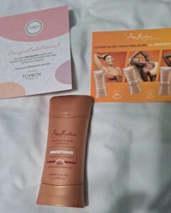 Shea moisture smoothing deoodorant with note cards.