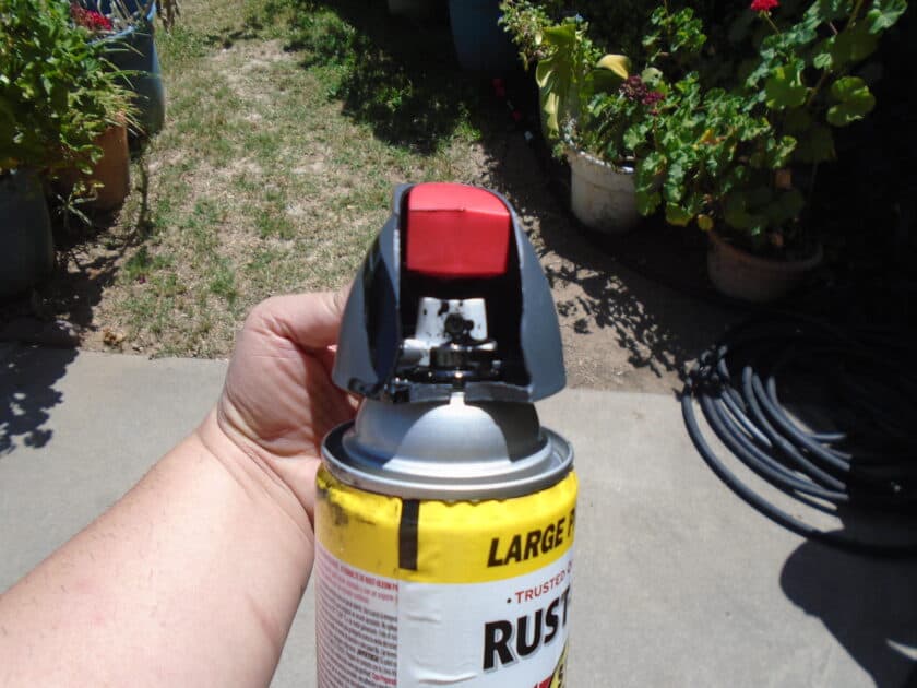 front view of Rust-Oleum comfort girp attached to a spraypaint can.